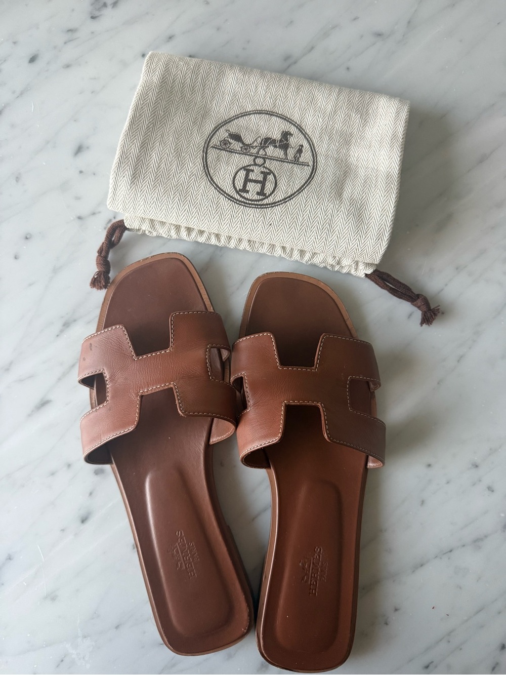 Hermès Oran Sandal - Size 37